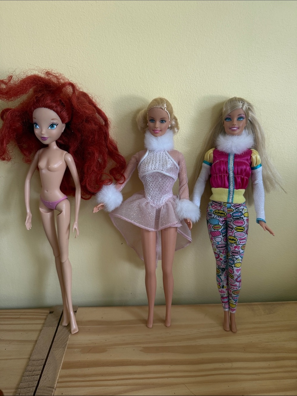 2000s barbie and wynx doll lot
